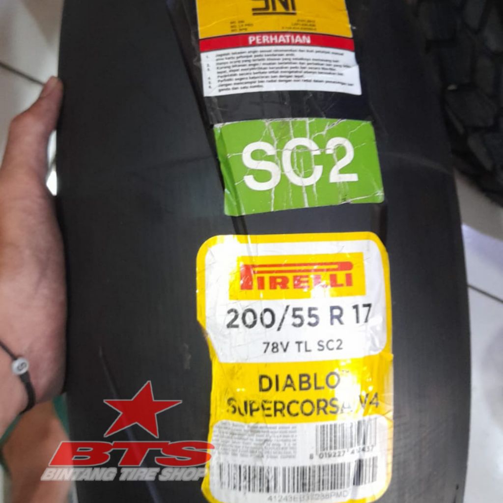 Ban Pirelli 200/55-17 Dan 200/60-17 Supercorsa Soft compound Motif WSBK Tubles Anti Slip
