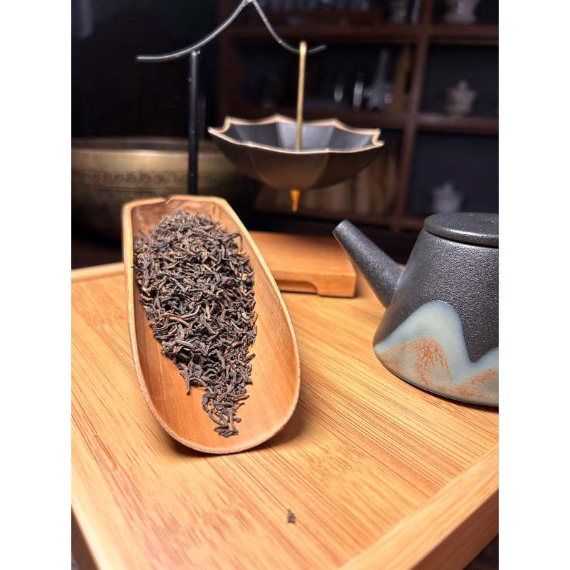 

Teh Shu Puer "Gong Ting" (Imperial Puerh) | Cokelat & Kurma | Teh Istana