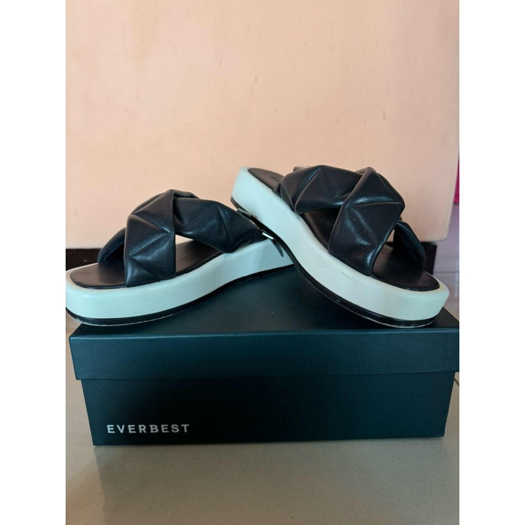 Sandal Wanita Everbest - PRELOVED