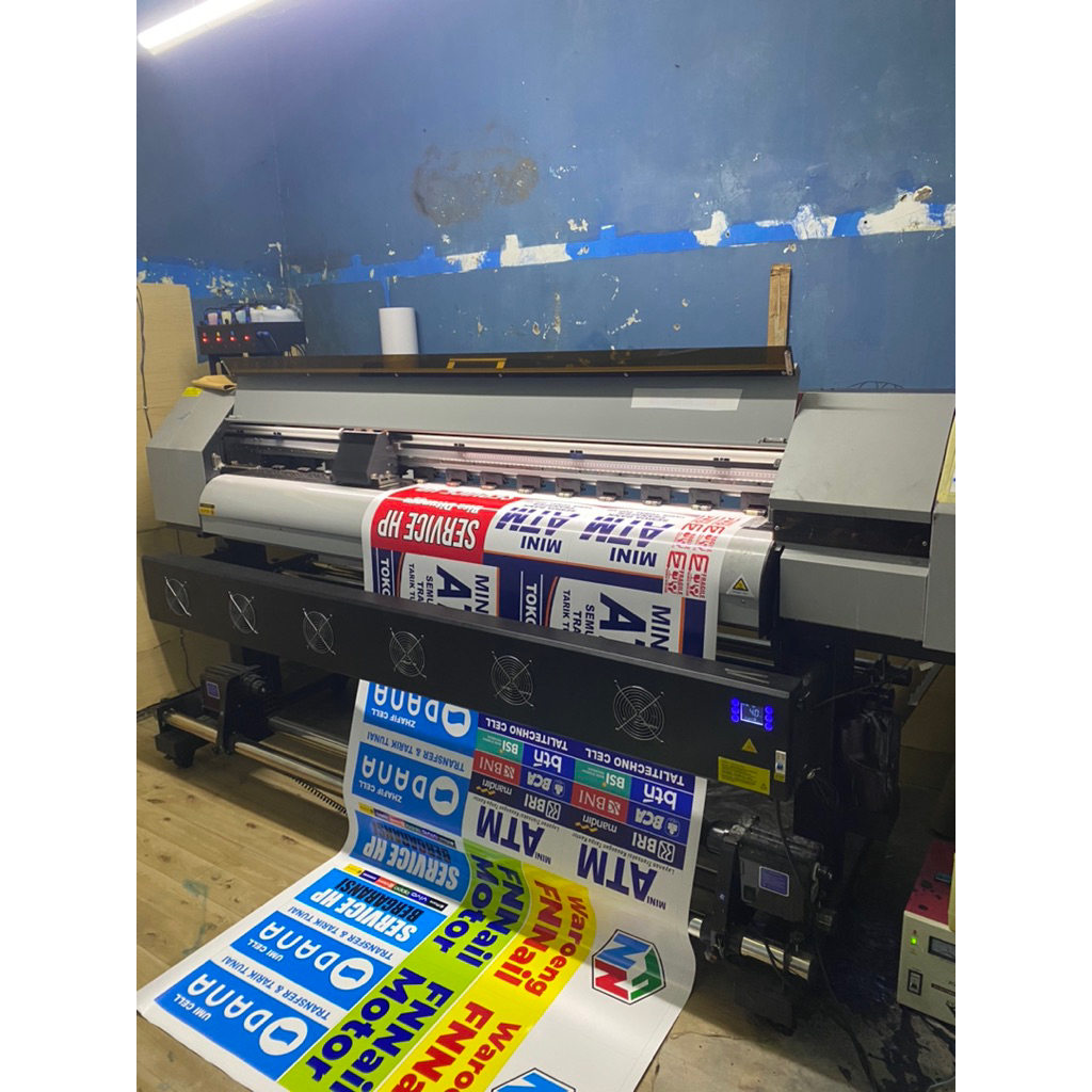 

Print Sticker Vinly Quantac Custom • Hasil cetak tajam • Waterproof