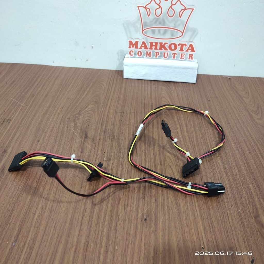 KABEL POWER SATA PC HP 800 G3 MT ,atau sejenisnya 6 pin kode P160