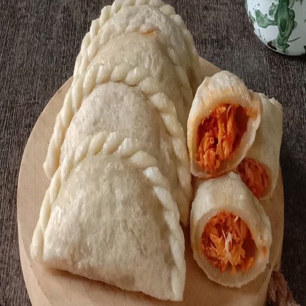

CIRENG ISI AYAM 290GR ISI 10 HALAL