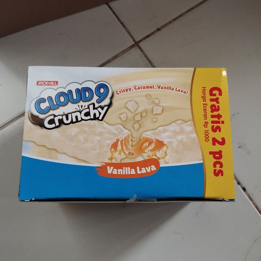 

JACK N JILL CLOUD 9 KLOTNEN CRUNCHY VANILLA LAVA ISI 24 PCS ECER 1000 FREE 2 PCS