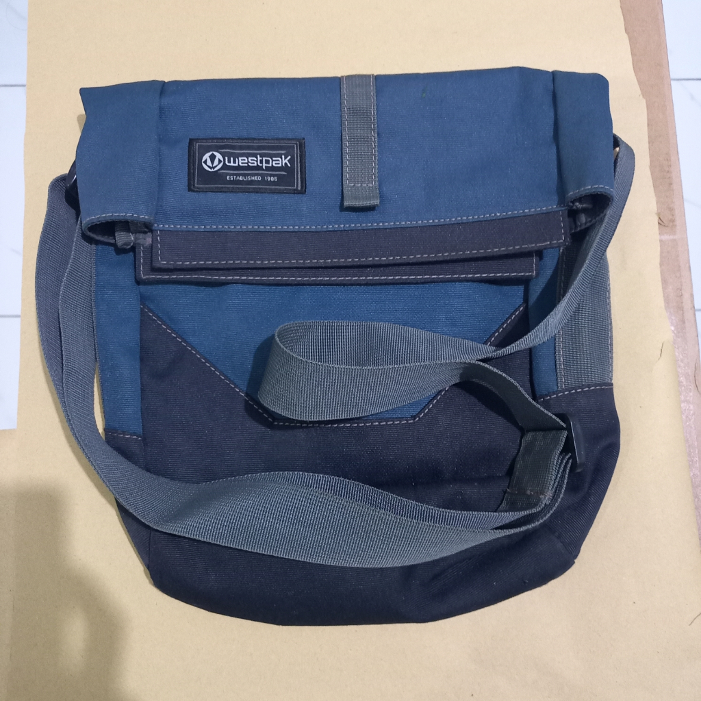 Westpak Slingbag Pria - Tas Selempang Gaul W90017 - Tas Pria Original