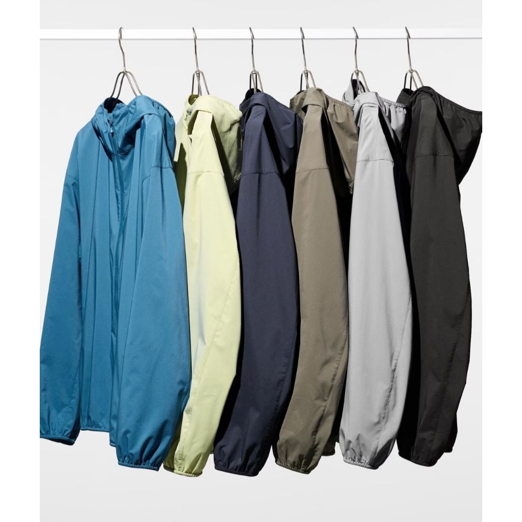 aneka jaket running olah UNIQLo