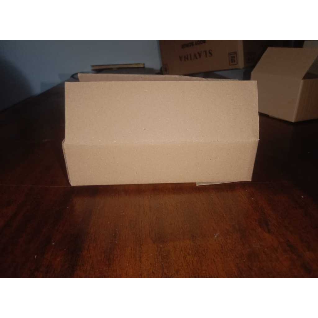 

Carton Box Polos Uk. 19.3cm x 11.7cm x 4.3cm
