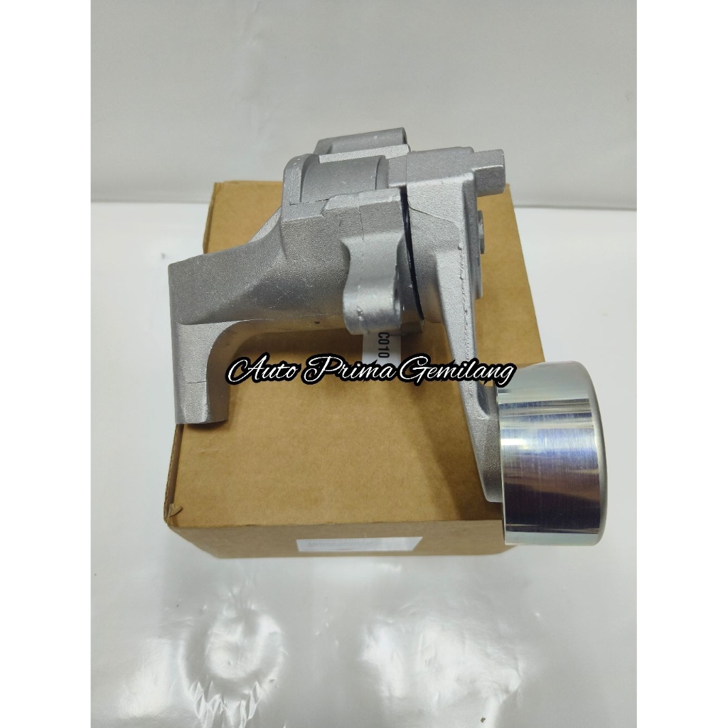 Tensioner Fan Belt Assy Innova Bensin Original