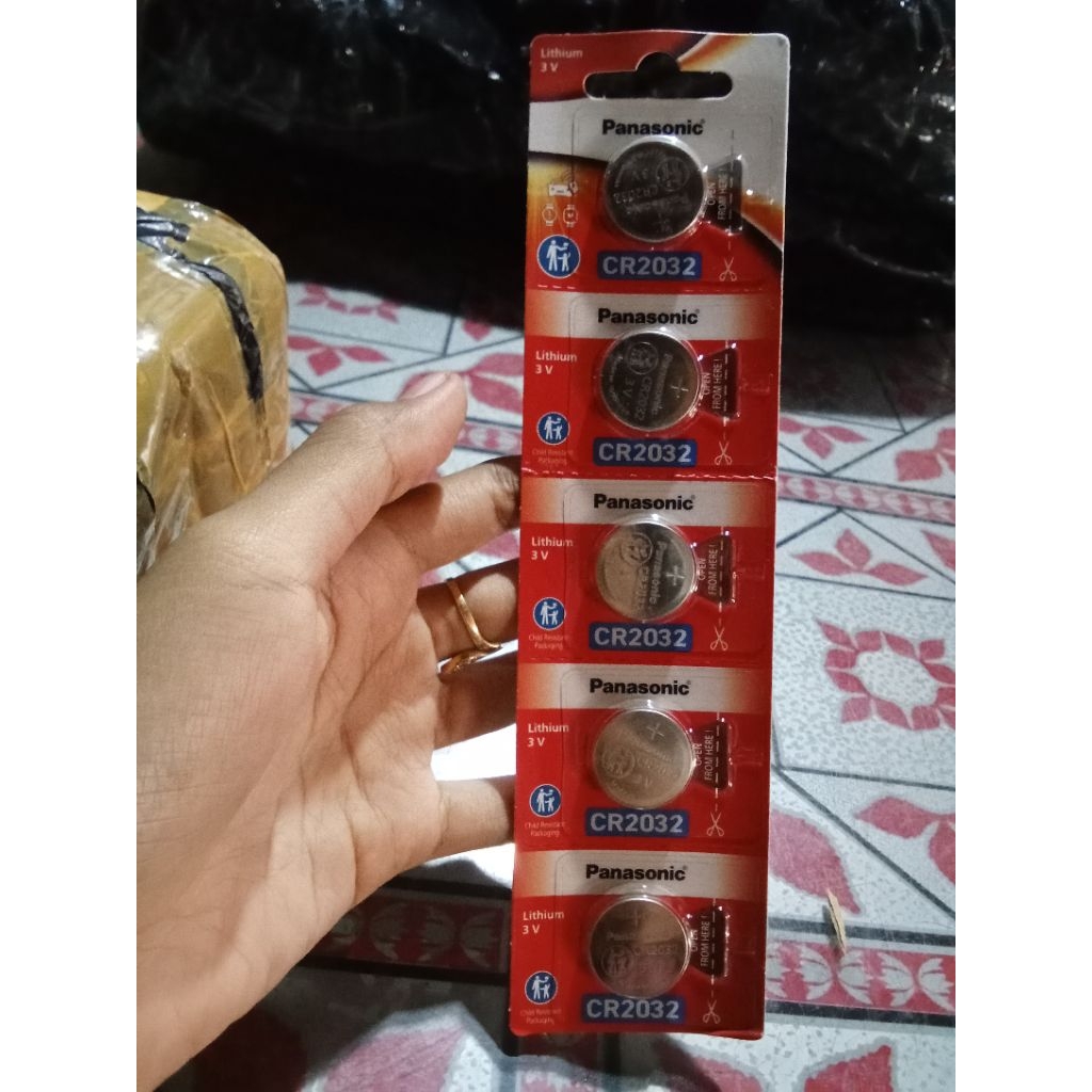 Baterai remot motor PCX Cmos Panasonic CR2032 CR 2032