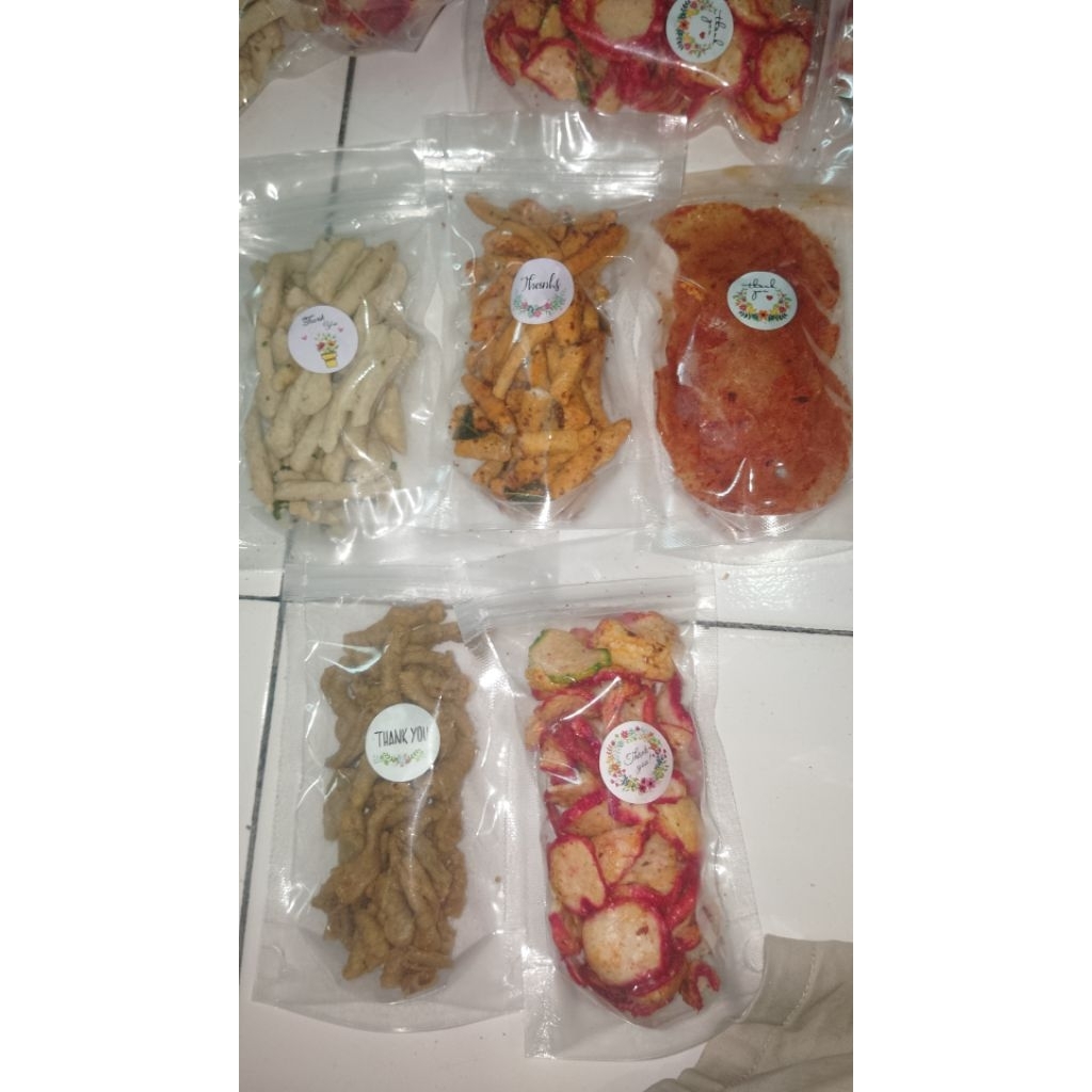 

mix cemilan kering 10k 3