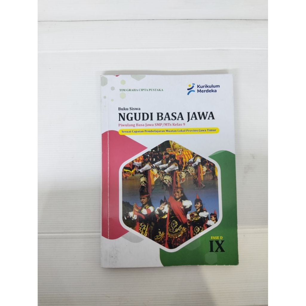 buku pelajaran BAHASA JAWA kelas e SMP