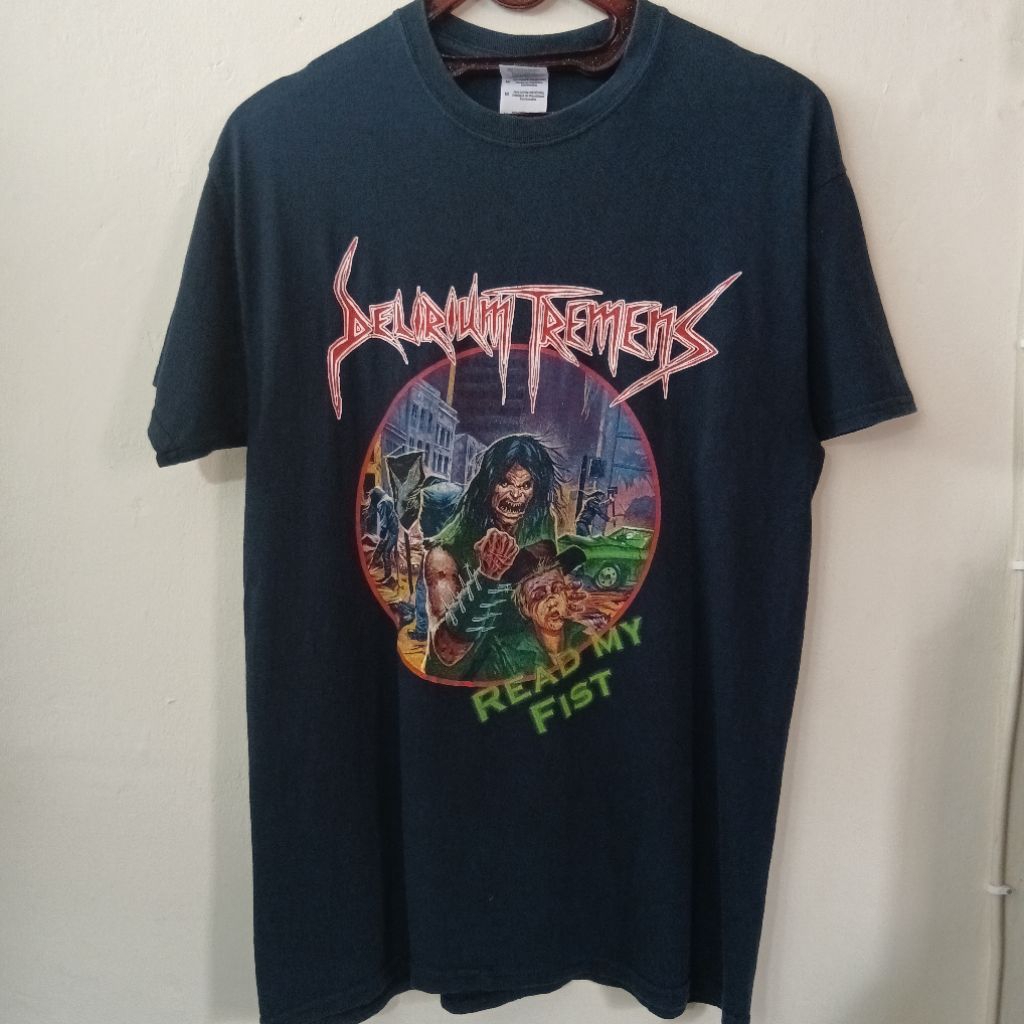 kaos band delirium tremens-read my fist