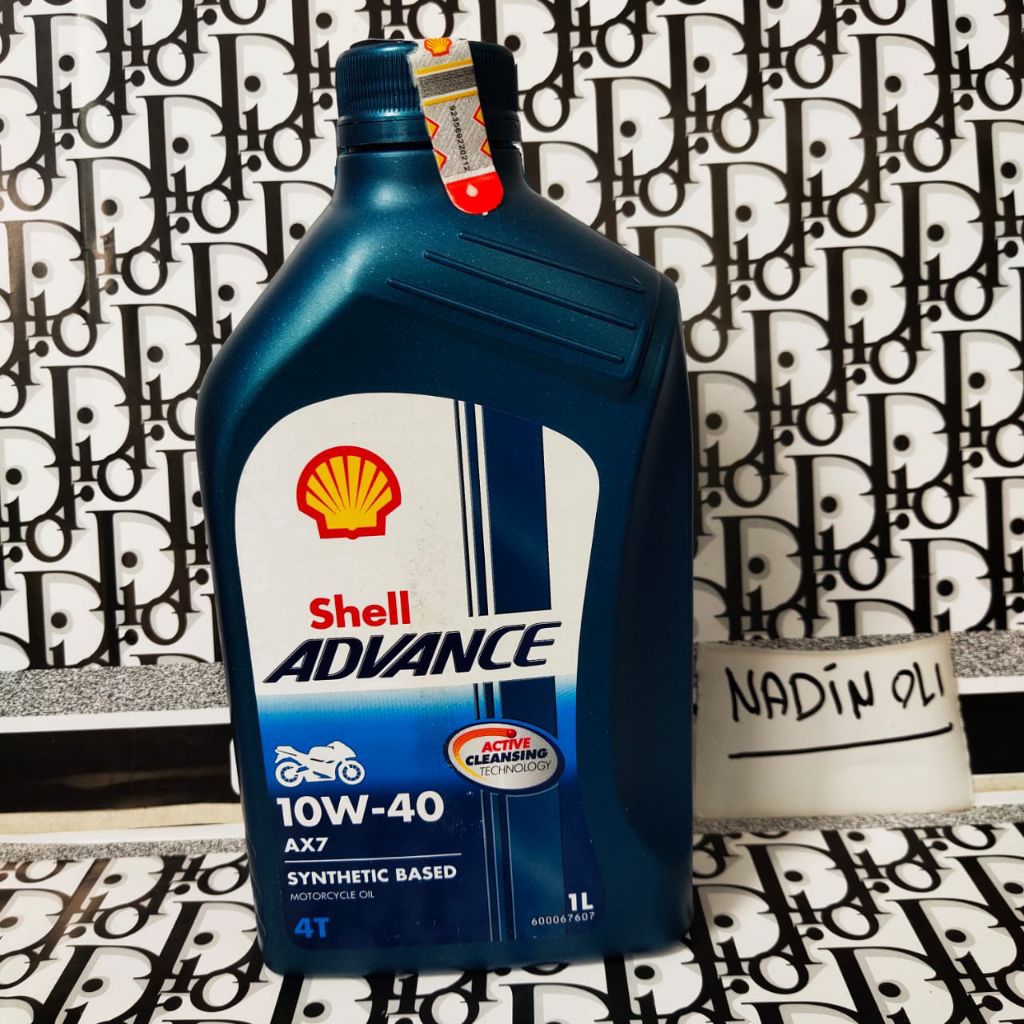 OLI SHELL ADVANCE 10W-40 1L PELUMAS OLI MESIN