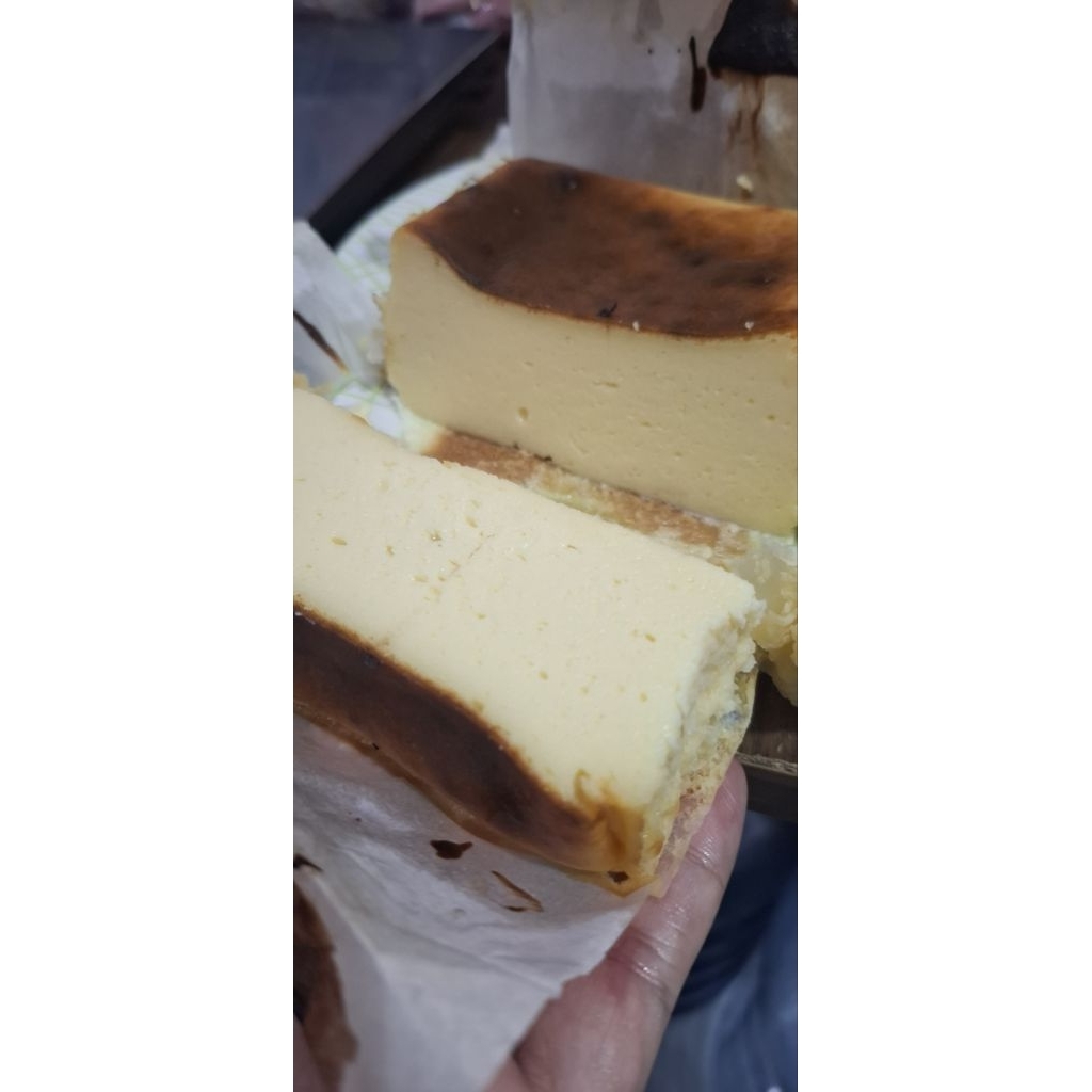 

BURNT CHEESECAKE VIRAL / BROWNIES BROWNEE BURNT CHEESECAKE 300gr