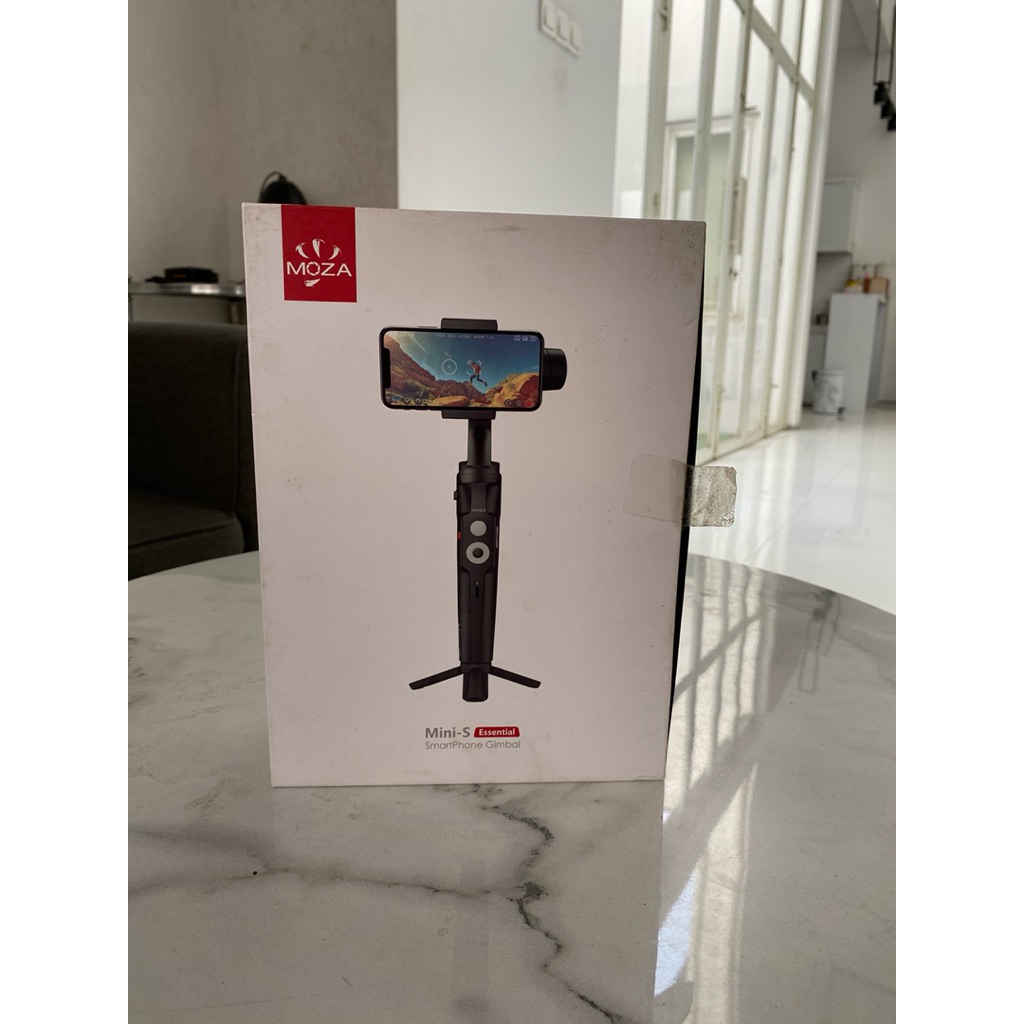 Gimbal smartphone MOZA mini S Essential second