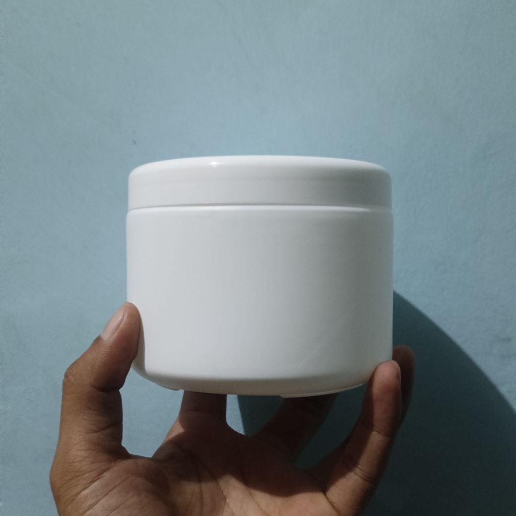 POT LULUR 500 ML HDPE PUTIH PENDEK/POT LEM 500ML