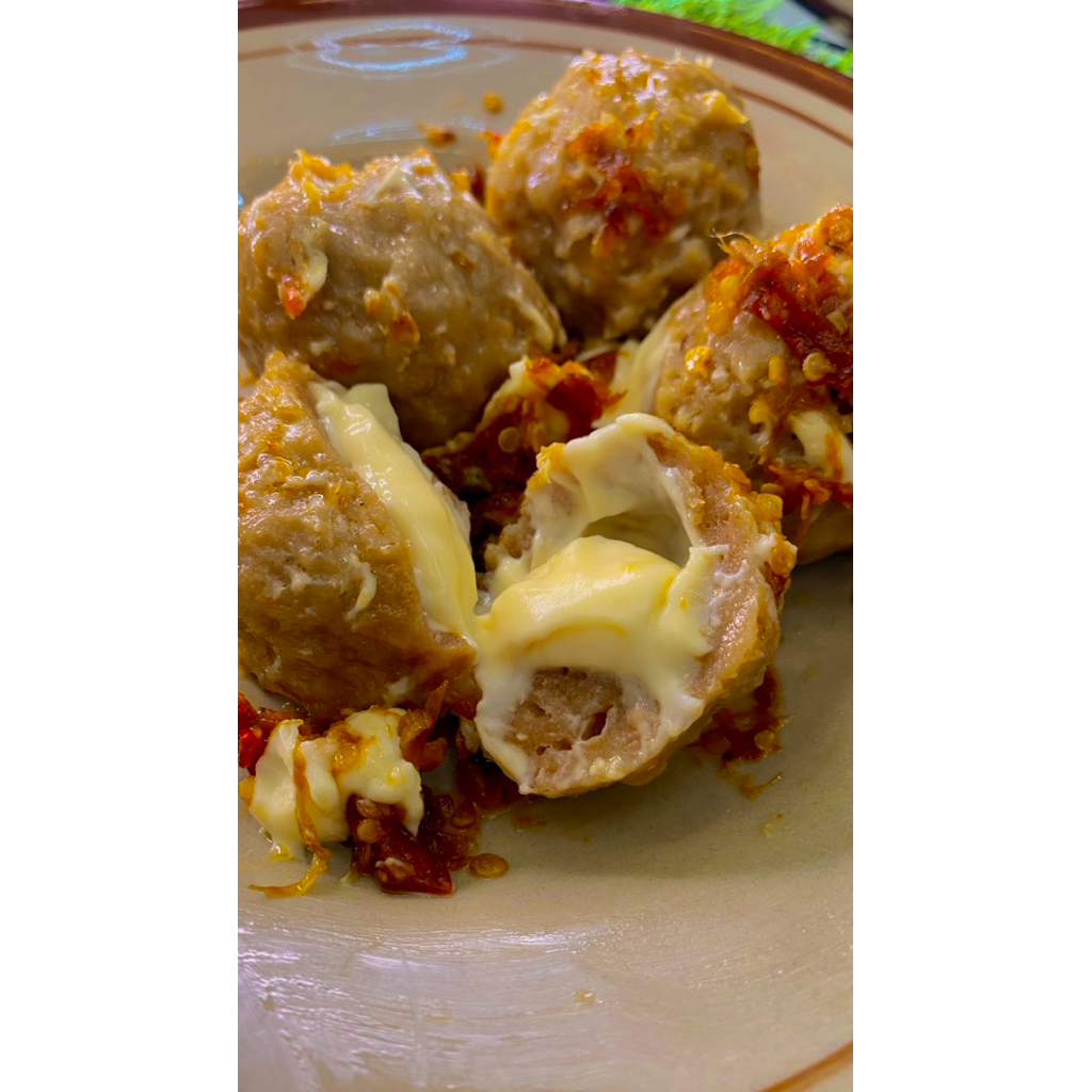 

BAKSO KEJU LUMER MUNCRAT