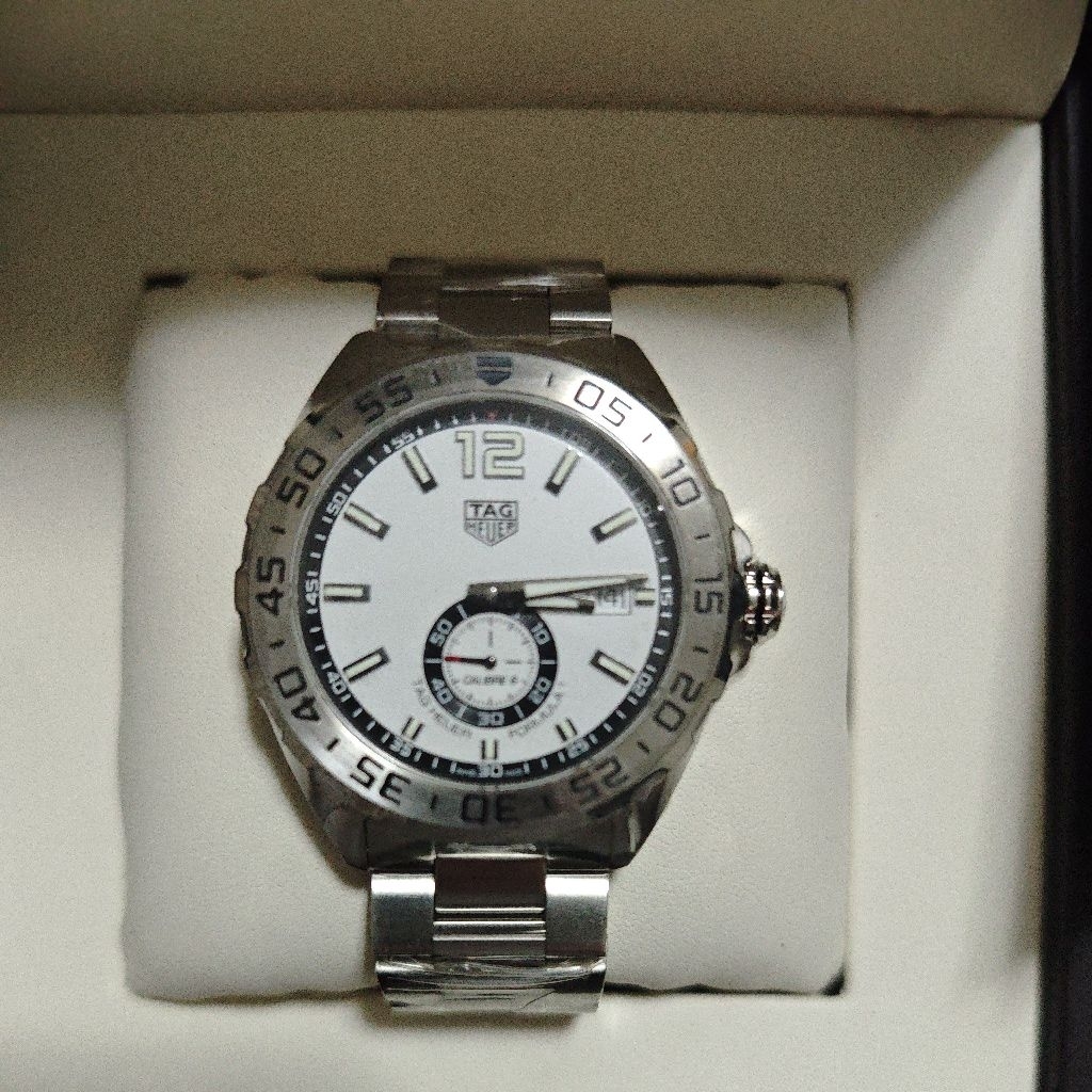 TAG HEUER FORMULA 1 CALIBRE 6