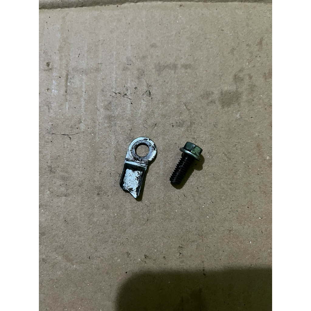 PLAT PENAHAN KABEL SPUL MEGAPRO TIGER REVO TIGER 2000 ORIGINAL COPOTAN