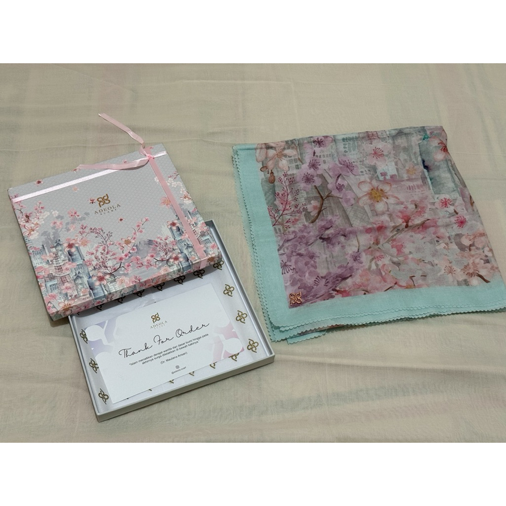 Adeola Scarf Preloved Good Condition