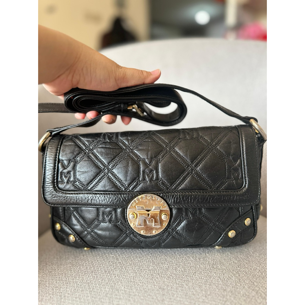 Prelove sling Metrocity