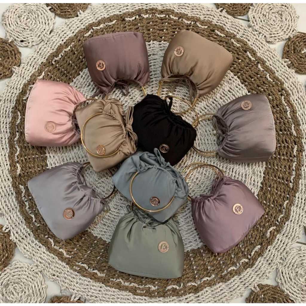 Mukena Armani Silk Polos Series Sutra Premium Jumbo 2in1