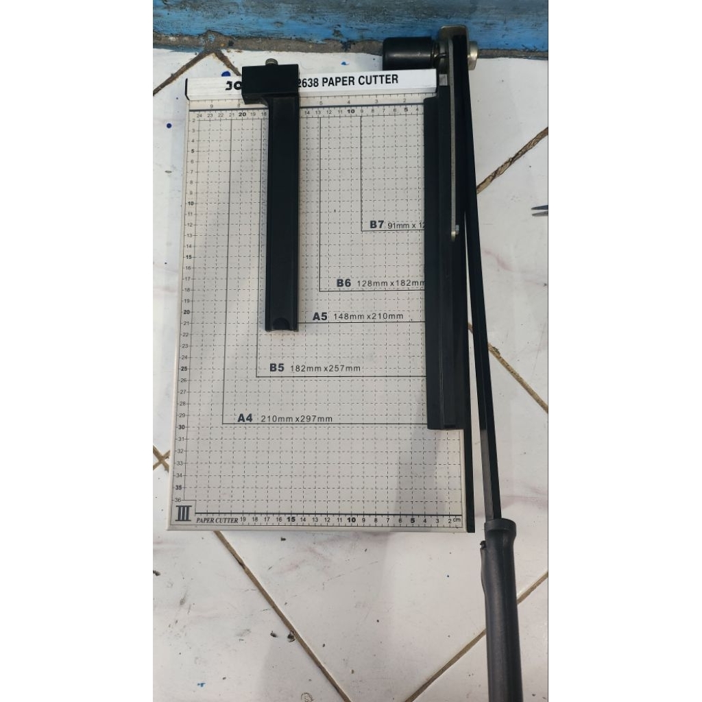 

Pemotong Kertas Merk Joyko Original