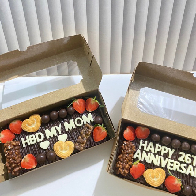 

Brownies Birthday Festival size 20x10cm FREE LILIN