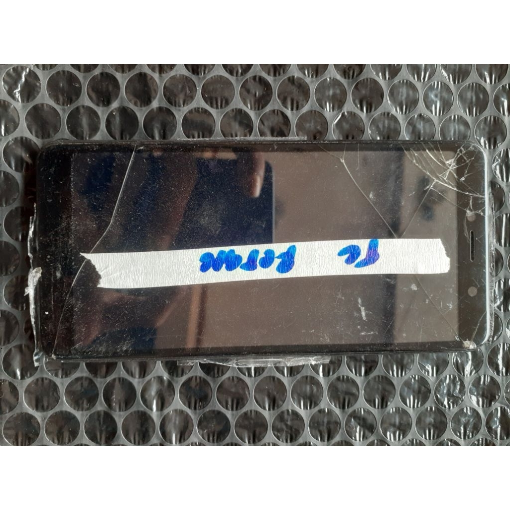 Lcd tc retak Hp Wiko Tomy 3