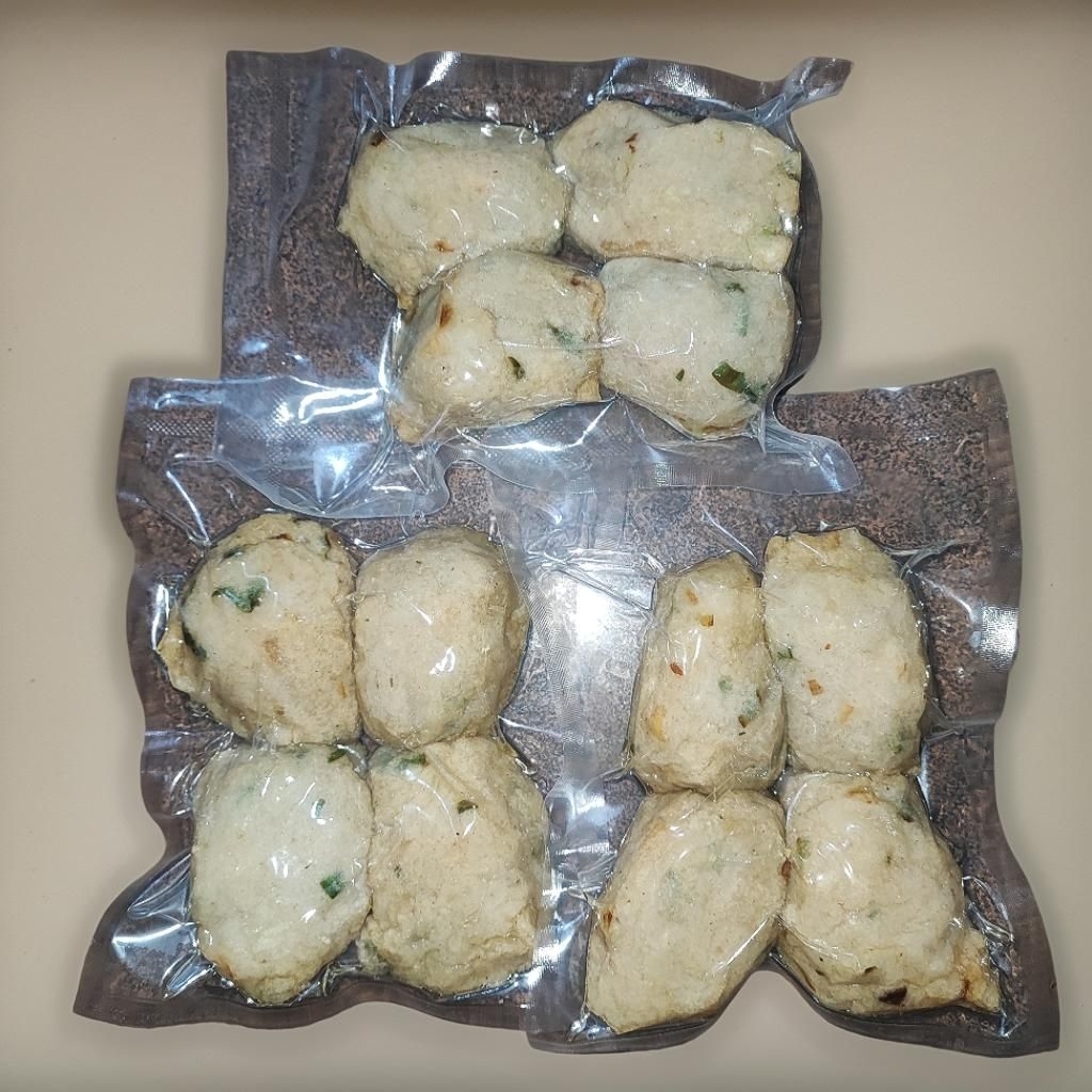 

PEMPEK IKAN ISI TAHU 4 PCS