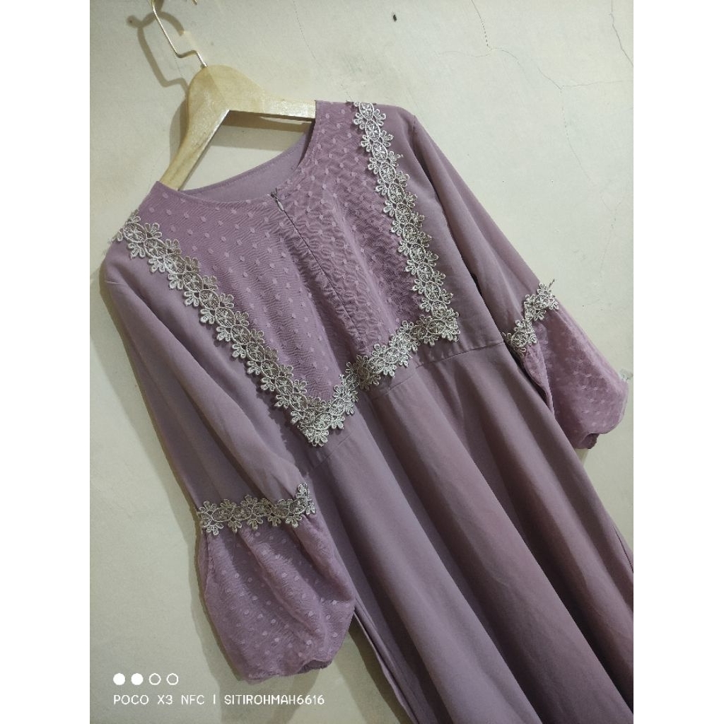 PL/preloved gamis mewah/gamis pesta ceruty rempel renda lengan balon LD 106