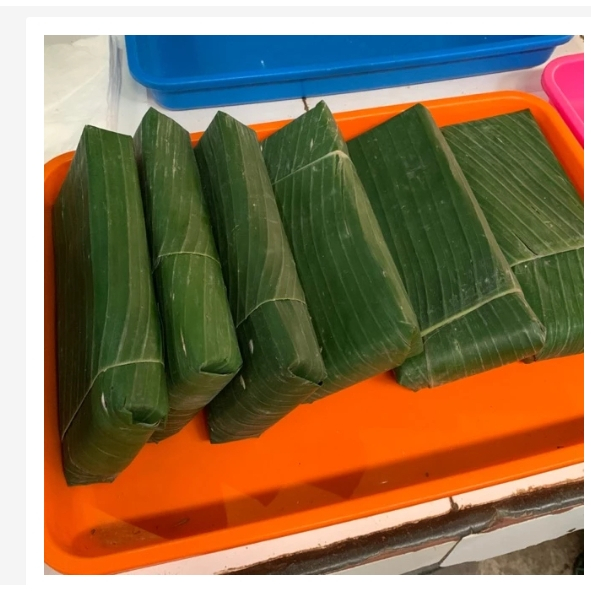 

Tempe bungkus daun pisang