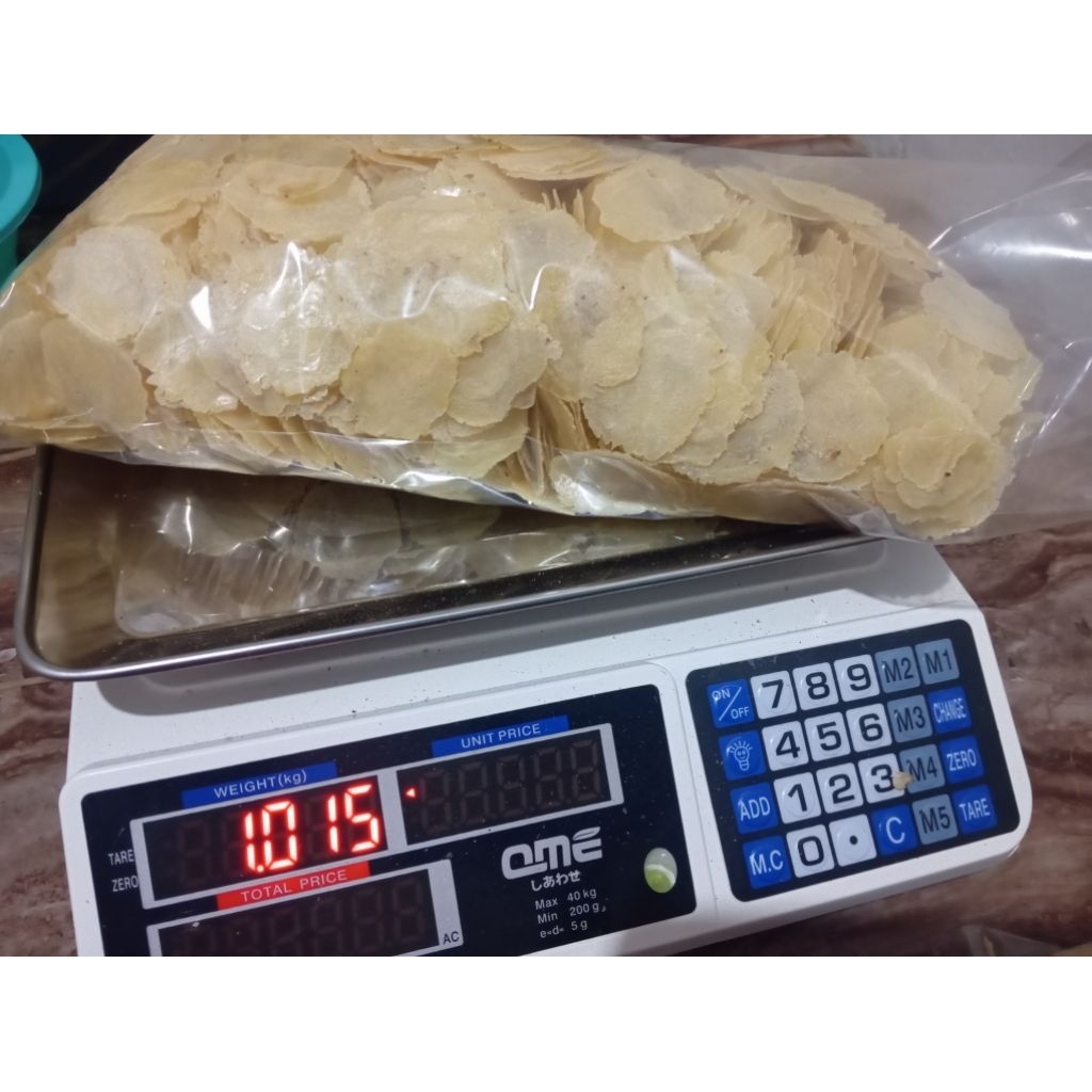 

1KG Emping Melinjo Asli Khas Kebumen Dan 100% Terbuat Dari Melinjo Tanpa Campuran Apapun Super Tipis Super Kering