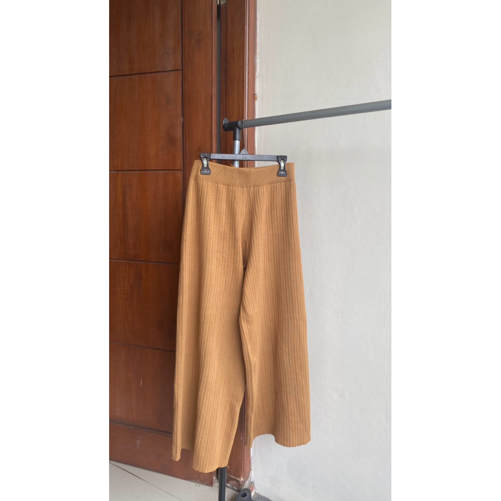 knit cullote - kulot rajut coklat caramel - kulot lidi - rajut lidi not UNIQLO