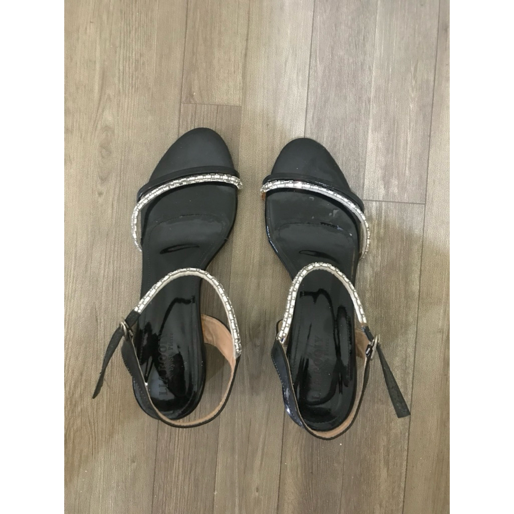 Heels st. pierre preloved (second)