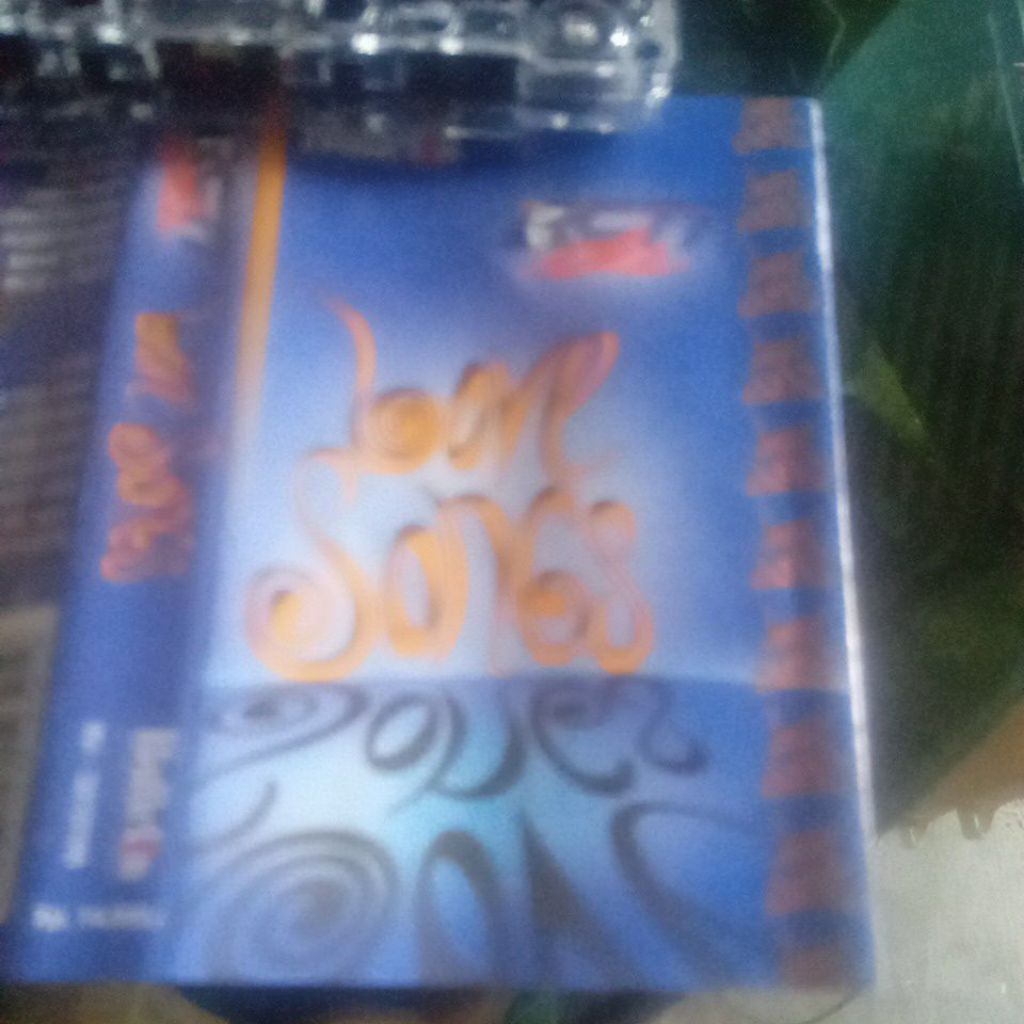 kaset pita RCTI OKE LOVE SONGS A633