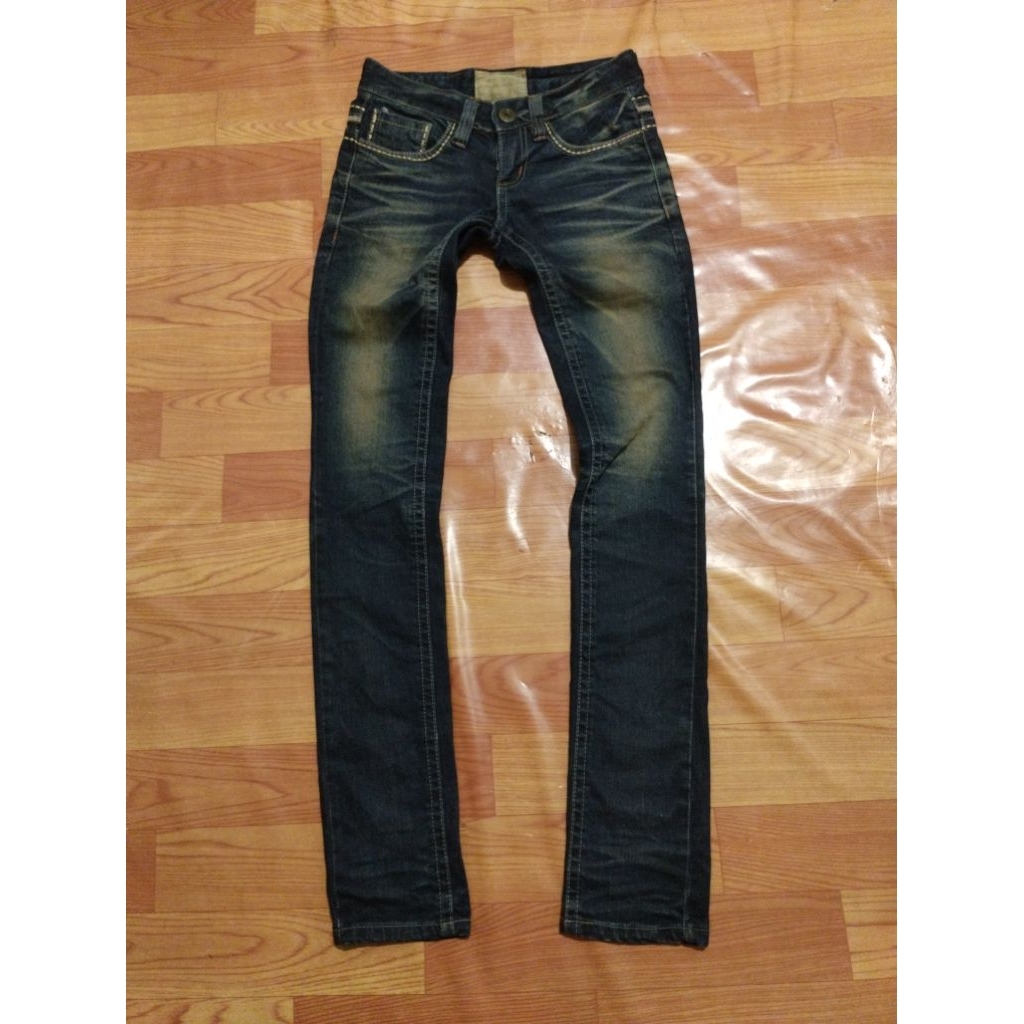 Lolita Low Waist Skinny Jeans