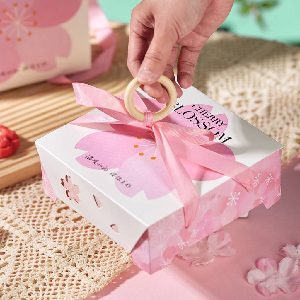 

Box Hampers/ Box Mooncake Sekat 4/ Box Cake Pink / Kotak Kue