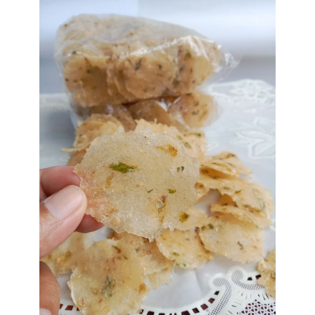 

Keripik Singkong Mentah isi 100bj/Kripik Singkong/Opak Singkong/Samiler Me