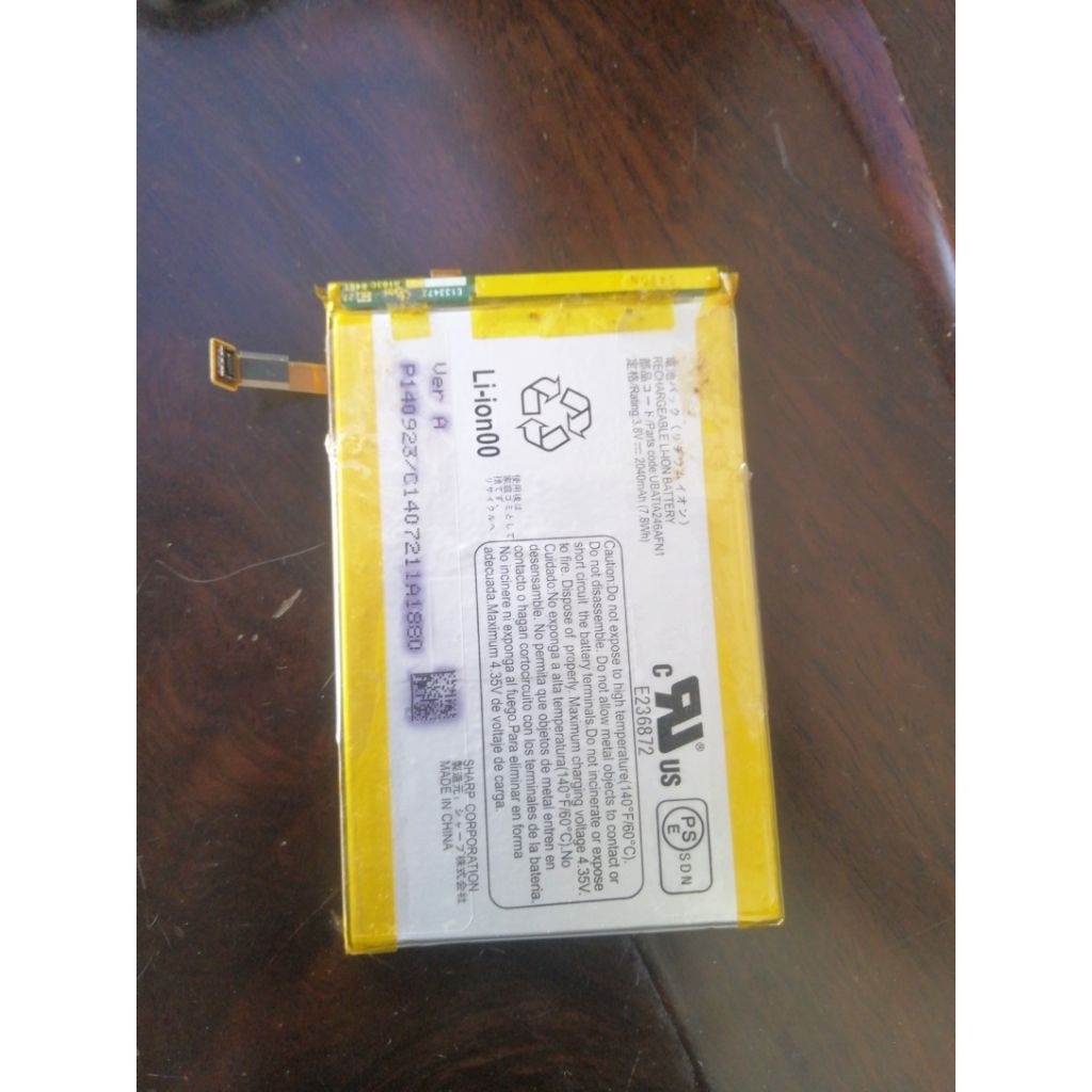 baterai batere sharp aquos 306sh original cabutan 100 %