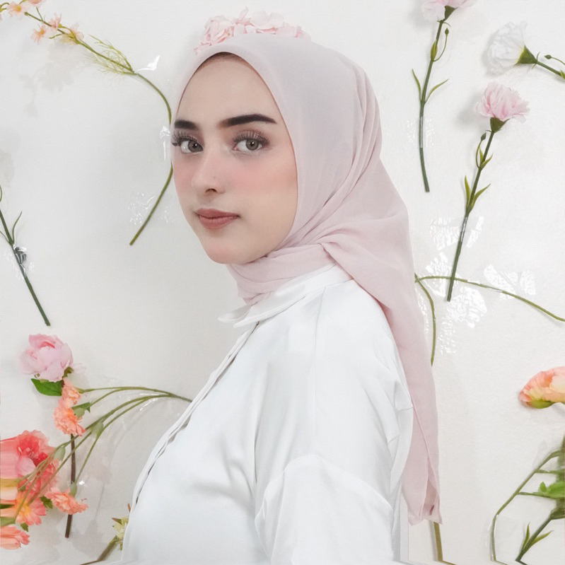 Amerta Hijab Paris Japan Segi Empat