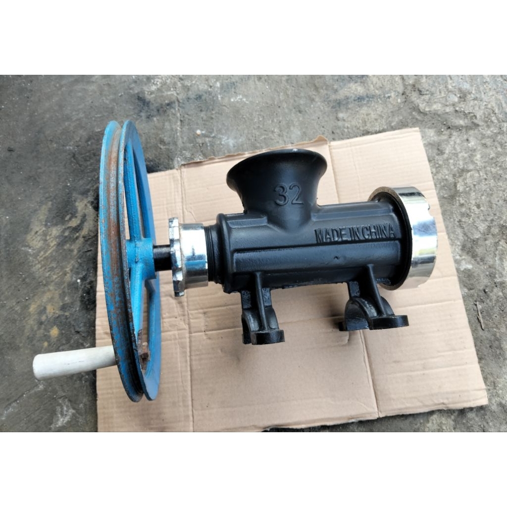 Gilingan Daging Meat Grinder Plus Puly Gilingan Serba Guna No.32 Second
