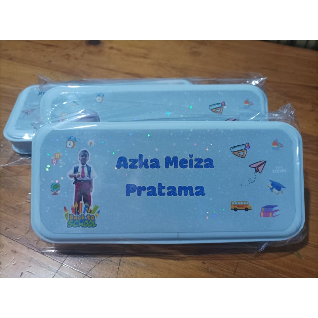

KOTAK PENSIL CUSTOM FOTO NAMA