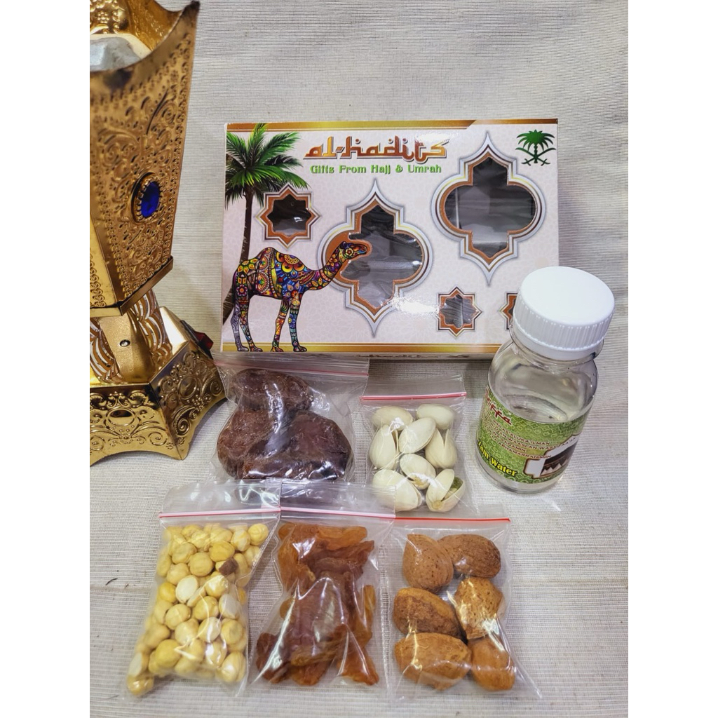

Hampers/Paket Oleh oleh haji dan umroh