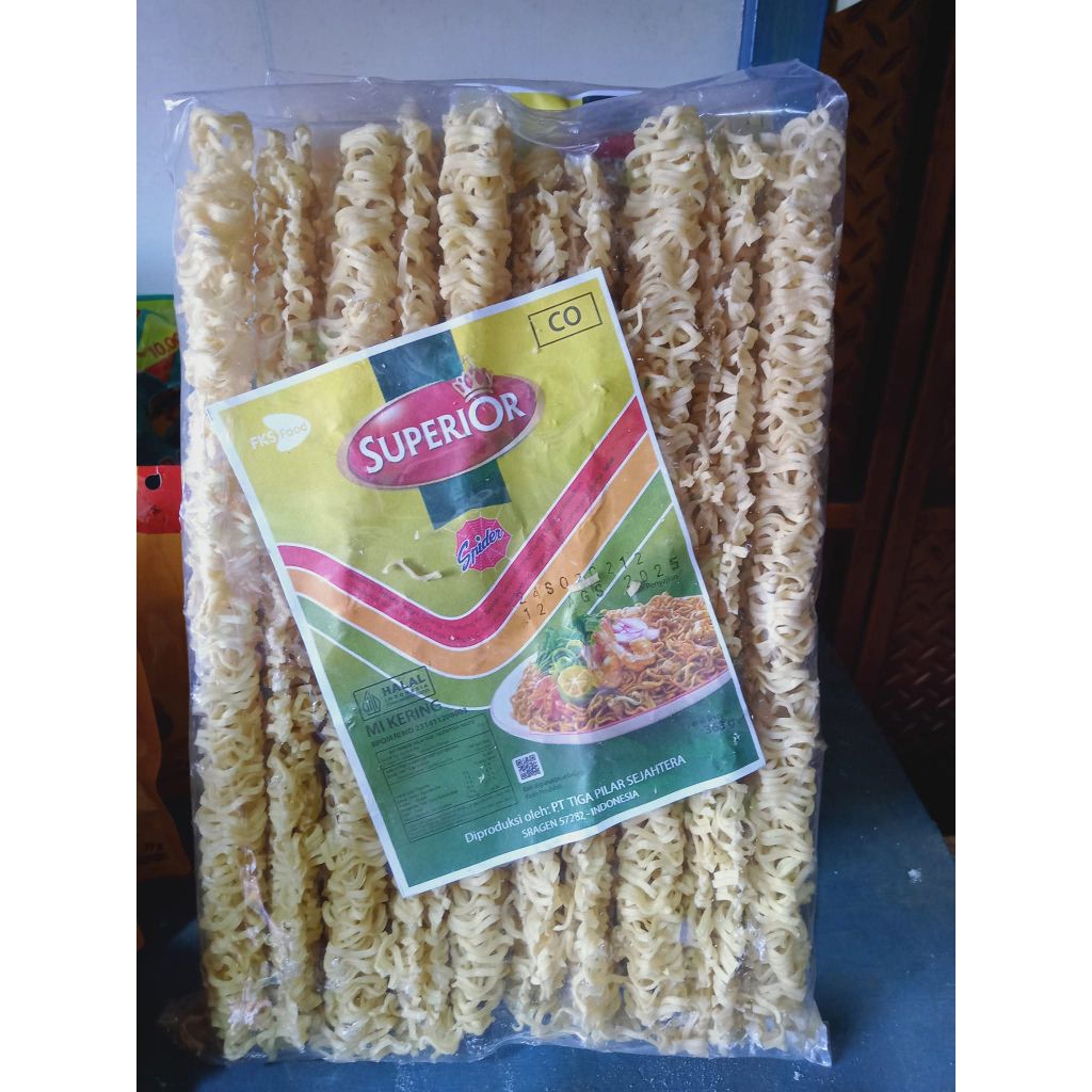 

2pack mie keriting Superior