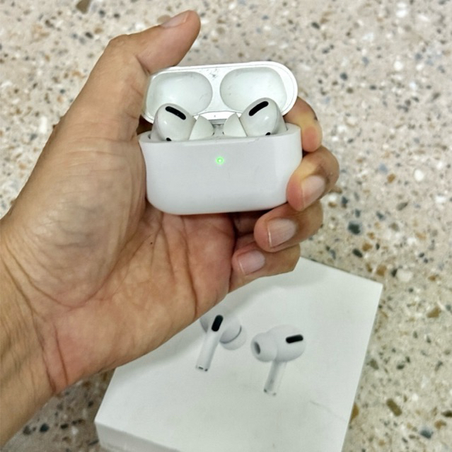 Apple Airpods Pro 2020 Second Bekas dan Nyala