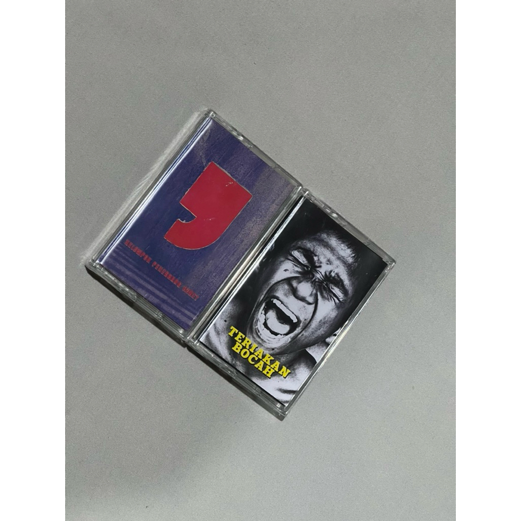 kaset kelompok penerbang roket