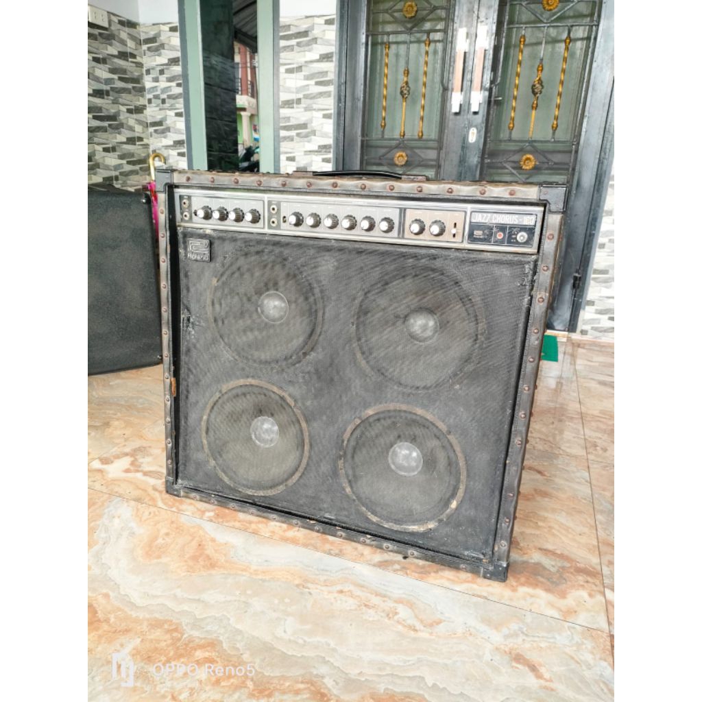 ampli roland jazz chorus 160