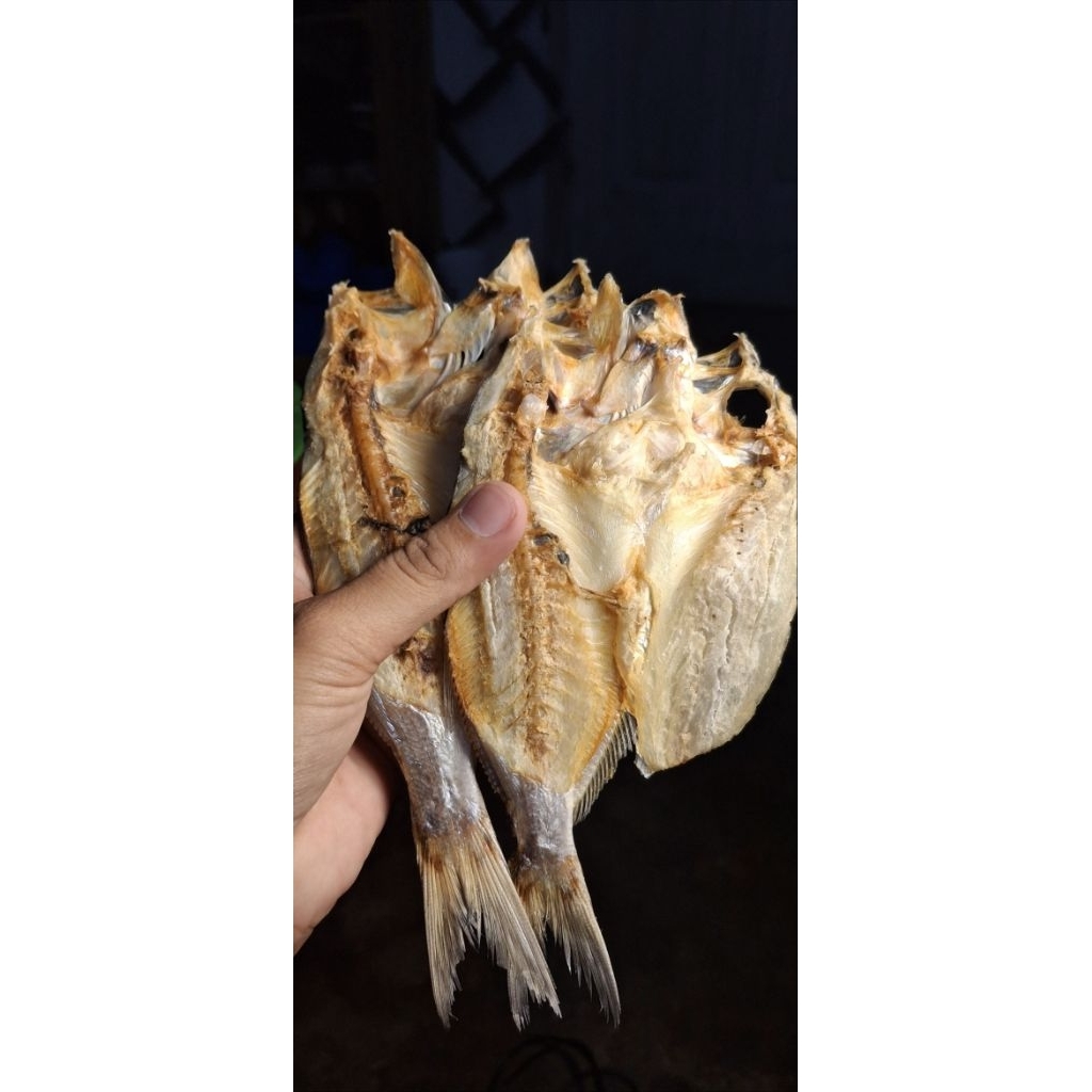 

ikan asin kapeh kapeh belah