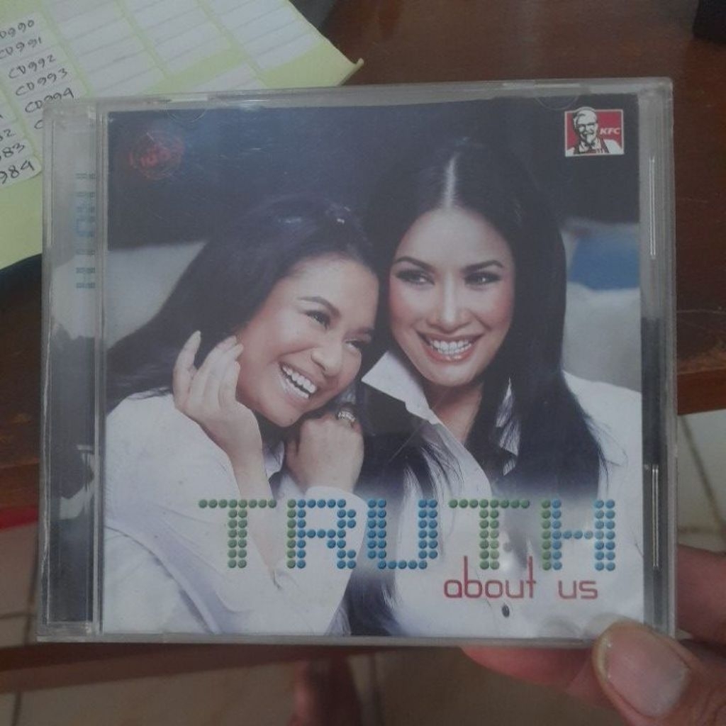 cd musik truth titi dj dan ruth sahanaya keluaran kfc (CD975)