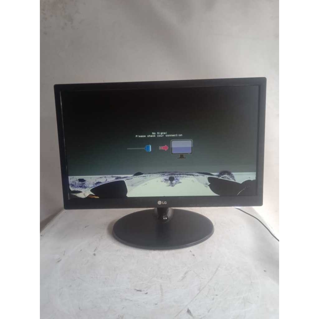 lcd monitor lg 19m38a kondisi minus layar pecah bagian  bawah